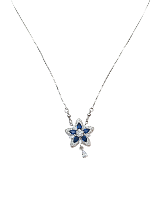 Starry Petal Necklace
